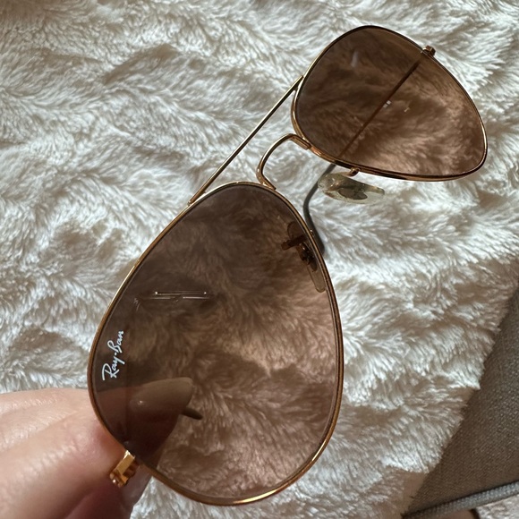 Ray-Ban Avatiors - Picture 4 of 9